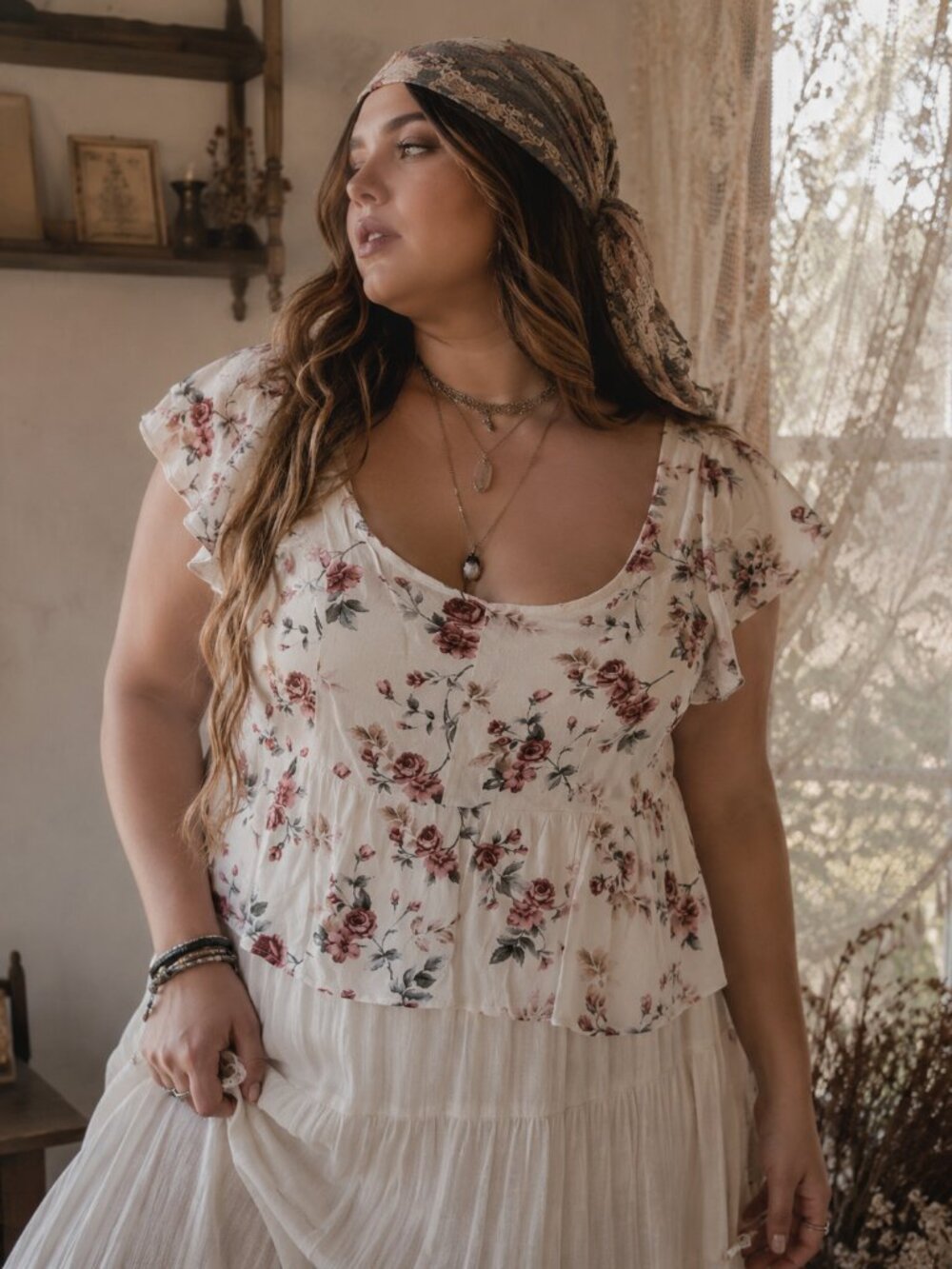 Floral Scoop Neck Women's Top in Cream and Rose